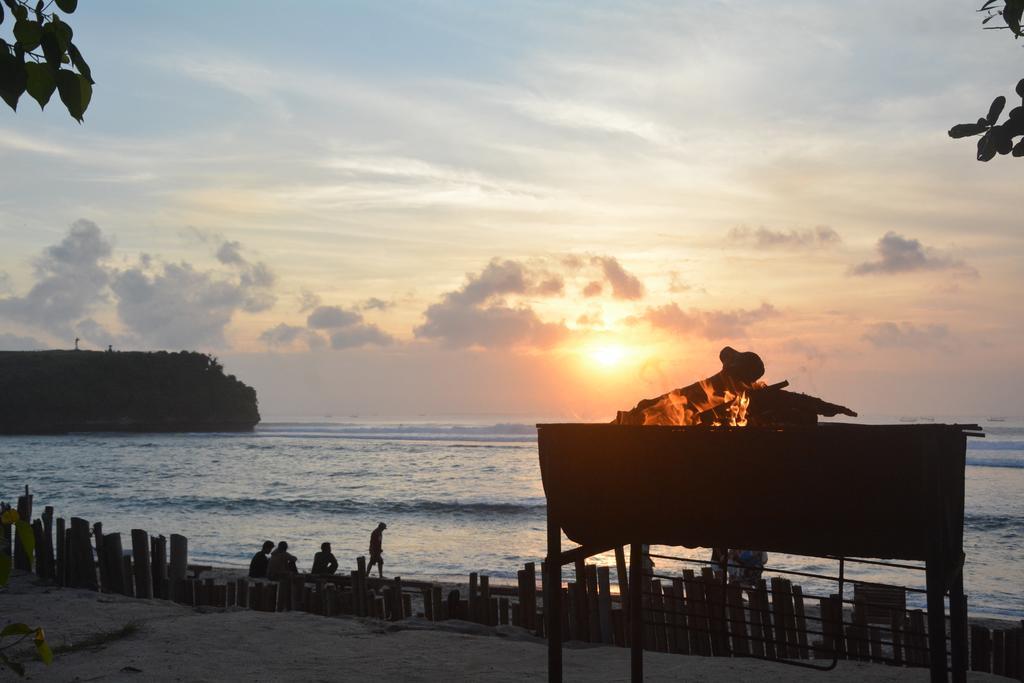 Santai Warung Bali Hotell Jimbaran Exteriör bild